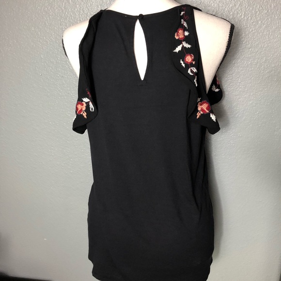 Embroidered Loft Top - Picture 4 of 5